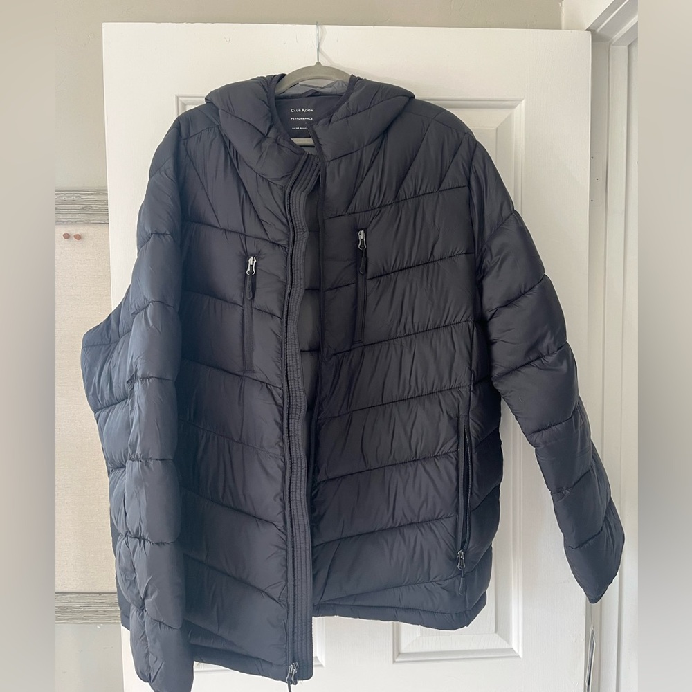 Club Room puffer jacket with hood. Water resistant XXL